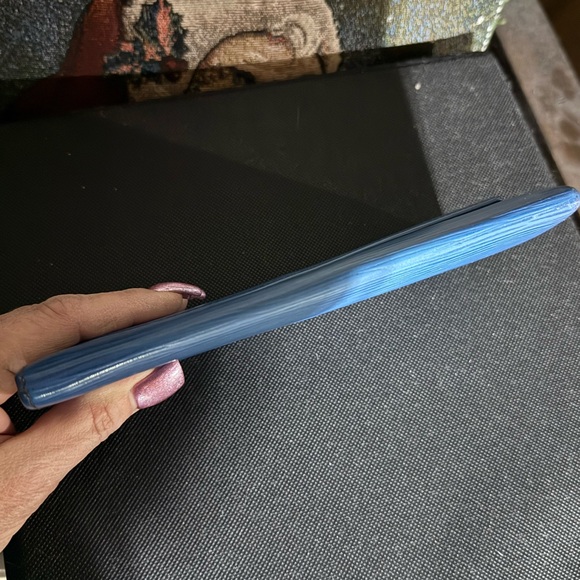 Louis Vuitton Textured Epi Wallet - Picture 12 of 14